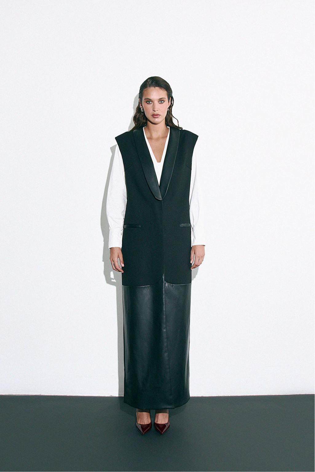 Vest Caelis black