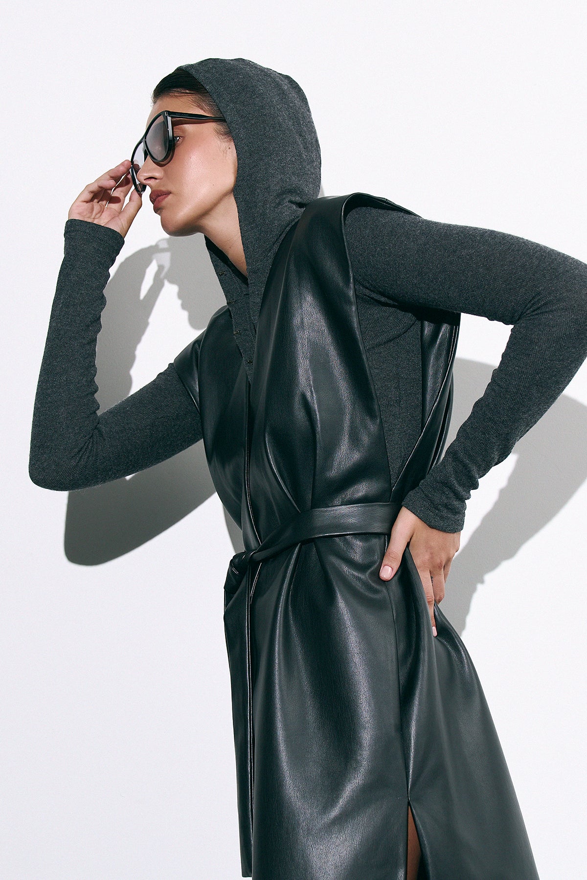 Cape-vest Caleon black