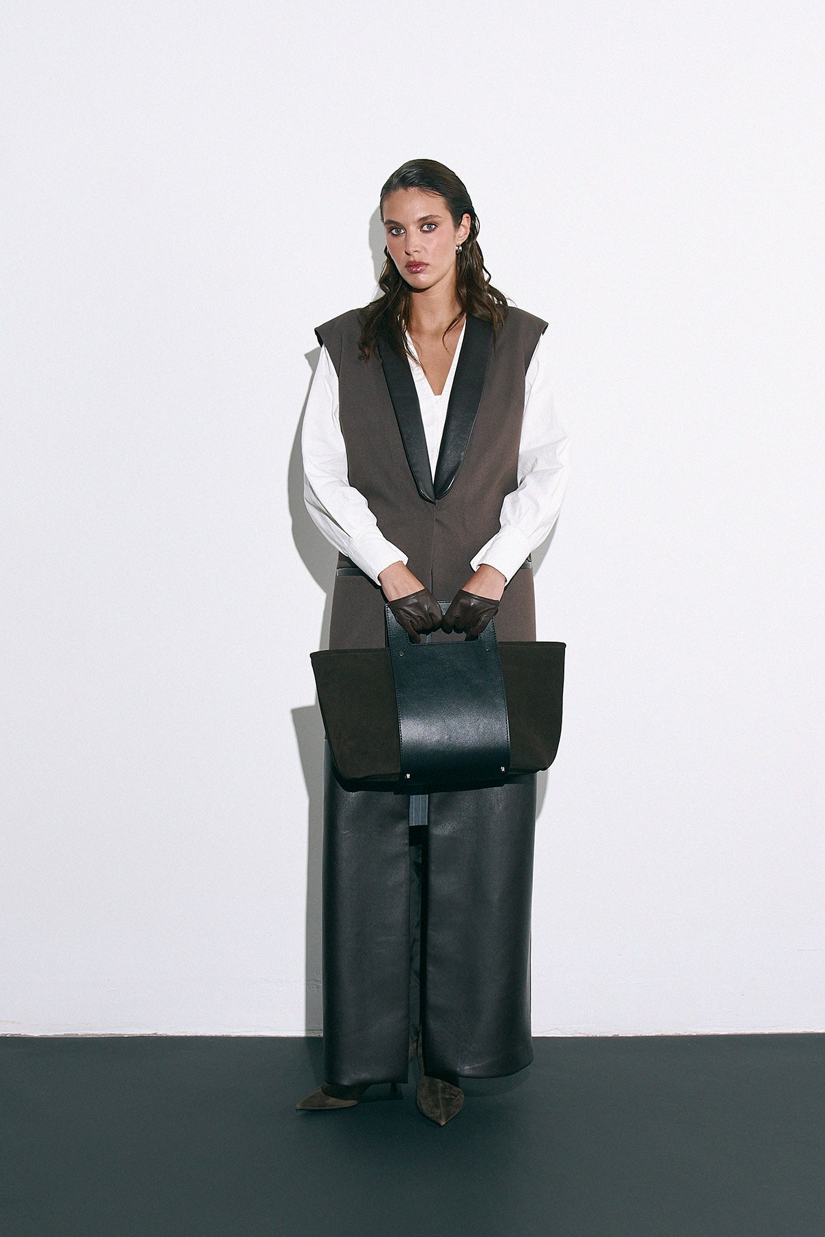 Vest Caelis chocolate