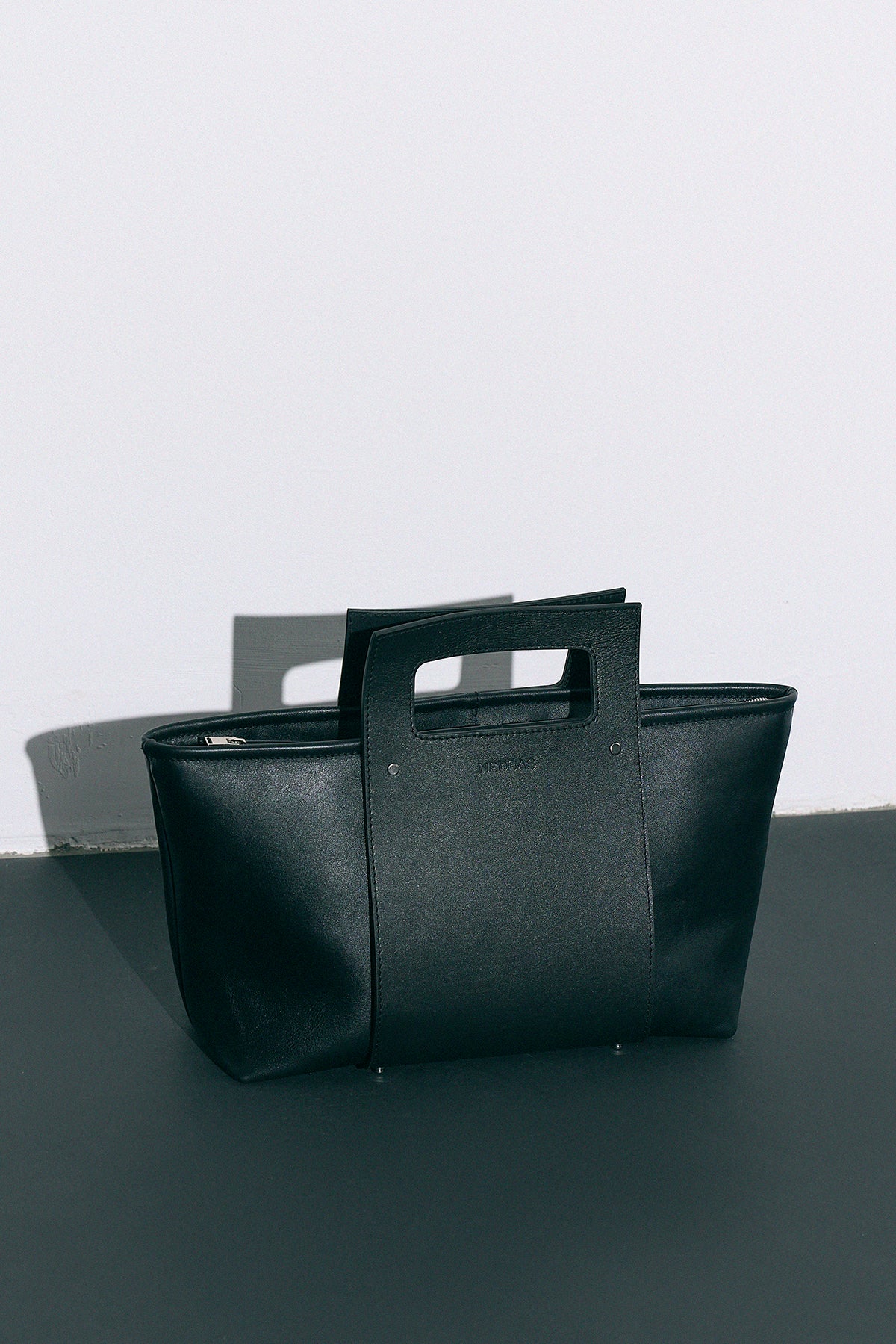 Bag Calveth black