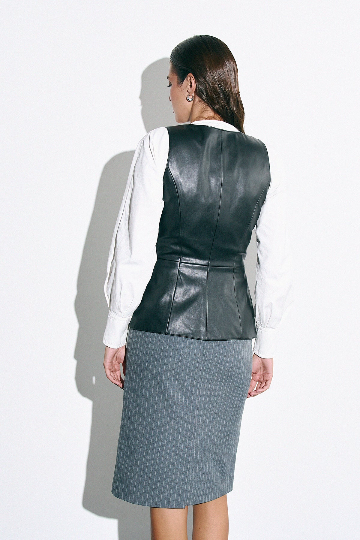 Vest Veyra black