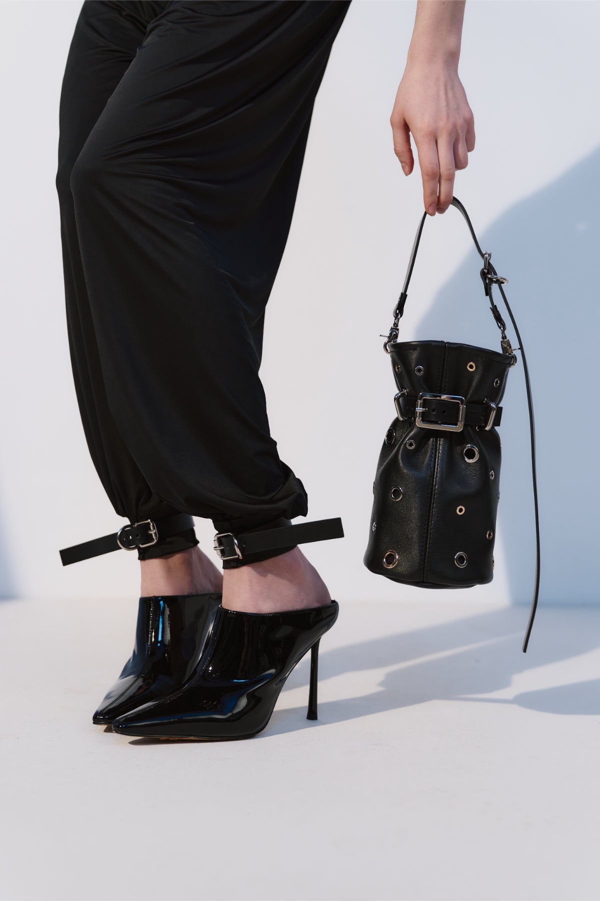 Pants with Straps Sahara Black