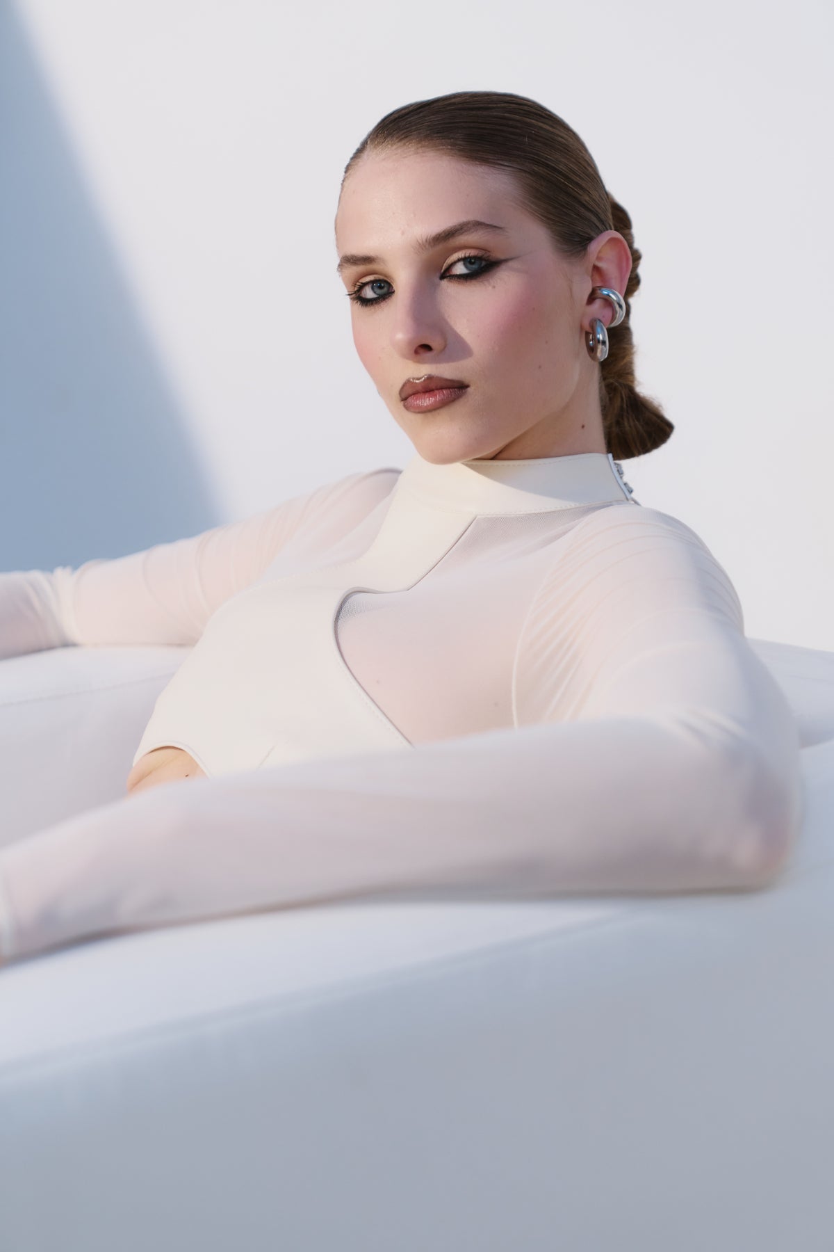 Top Tavish Long Milky White