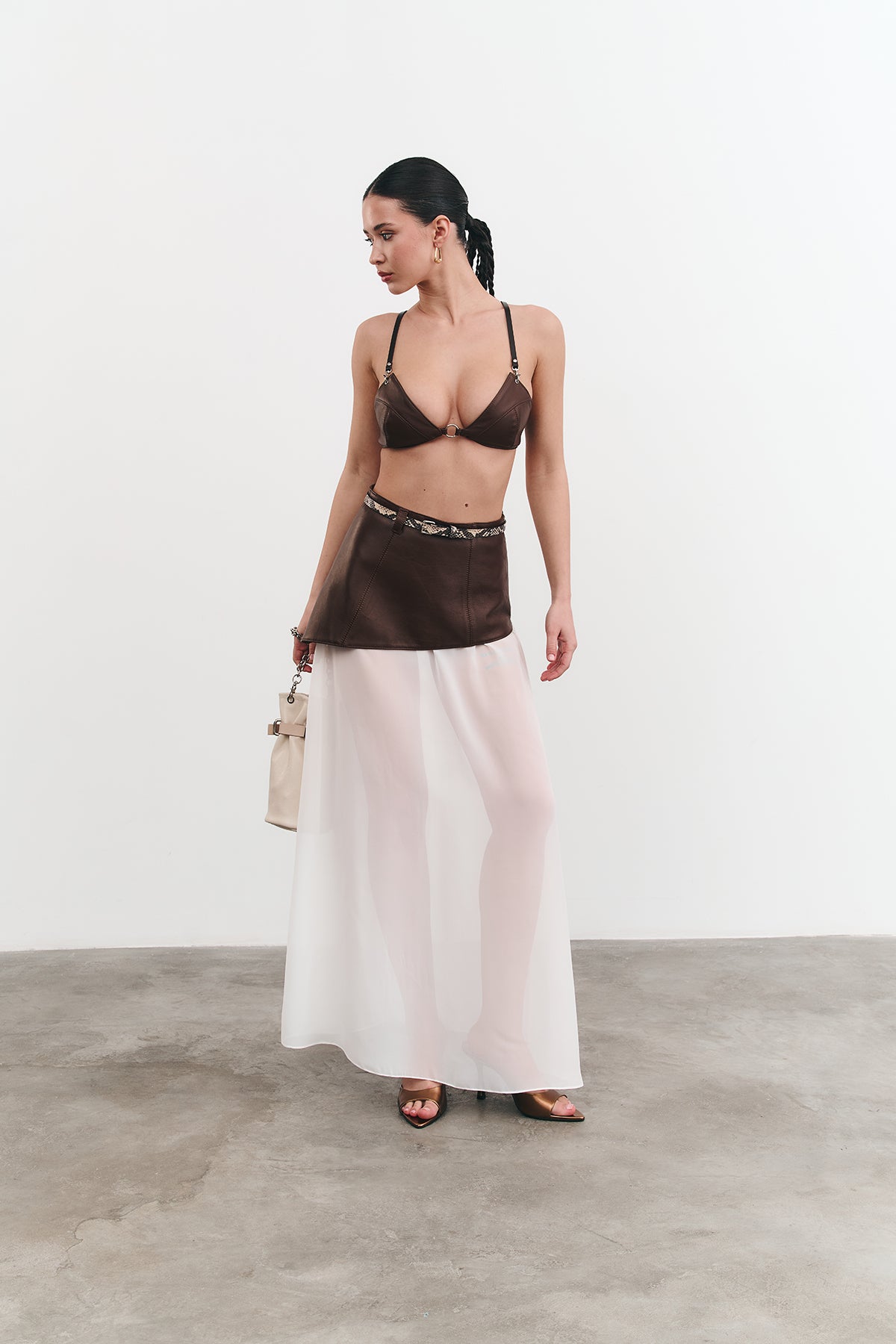 Basque LEYA with a Long Sheer Skirt