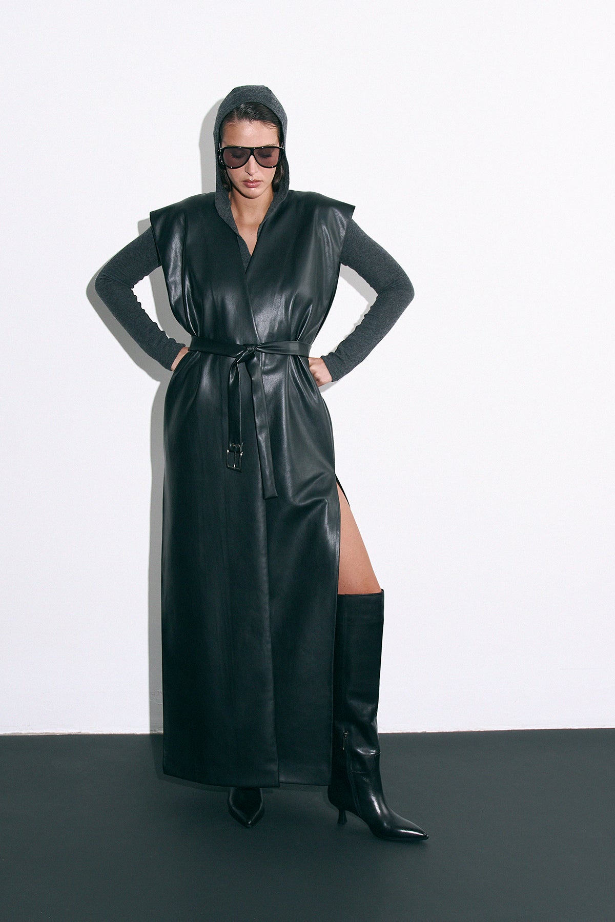 Cape-vest Caleon black