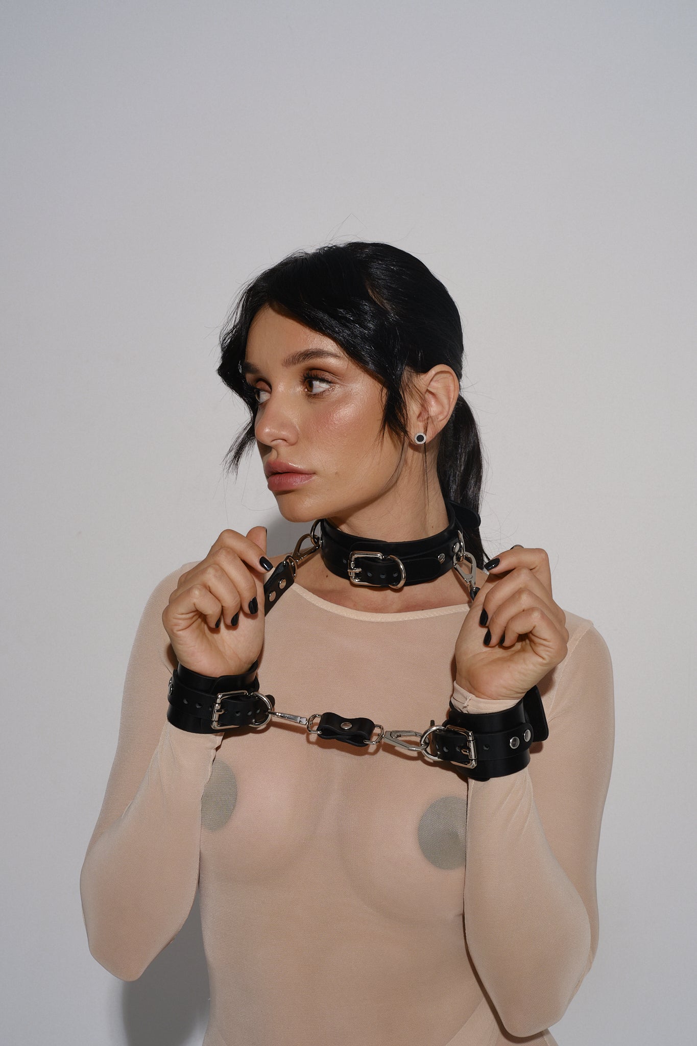 Choker with handcuffs Zio